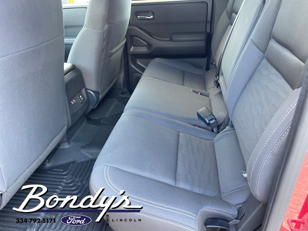 Used 2023 Nissan Frontier SV w/ SV Convenience Package image 11