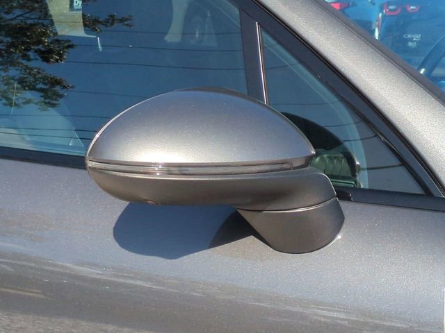 Used 2020 Porsche Cayenne image 11