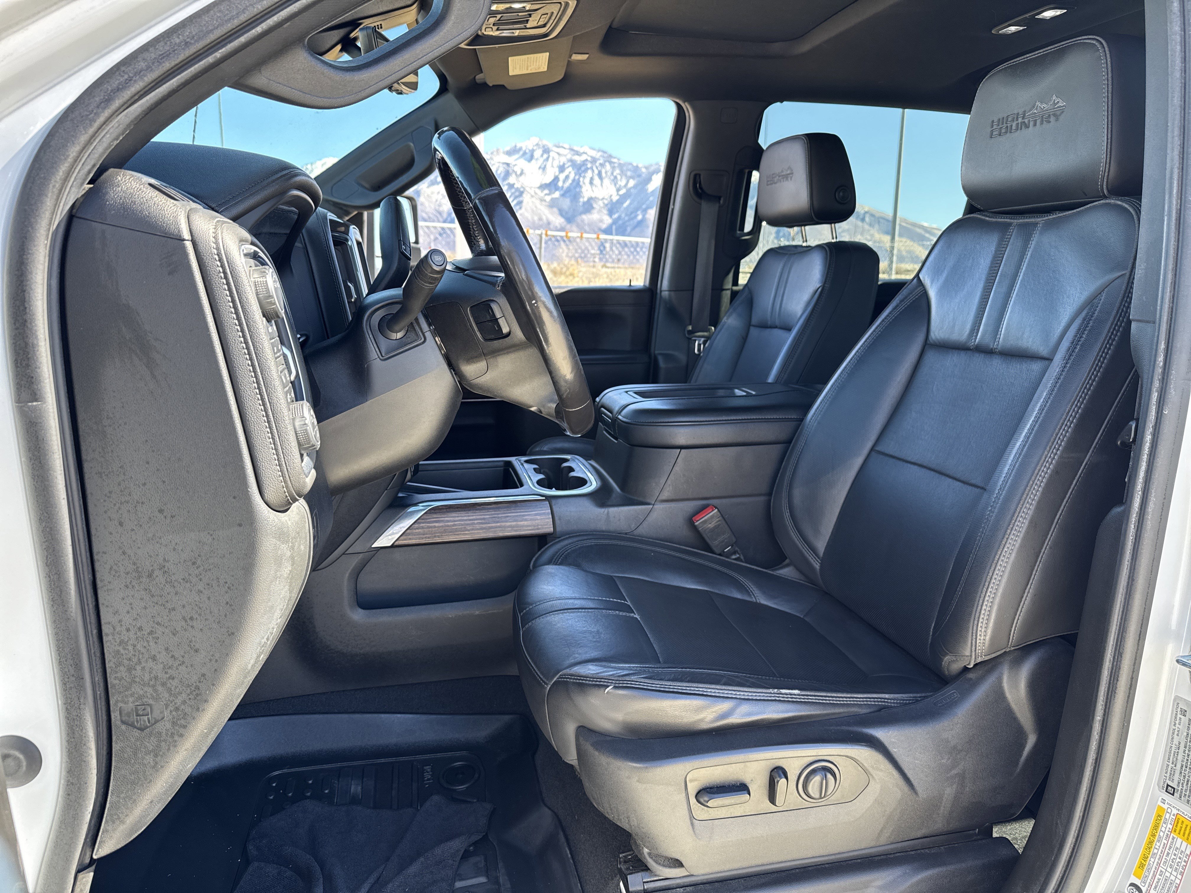 Used 2020 Chevrolet Silverado 3500 High Country w/ Z71 Off-Road Package image 18