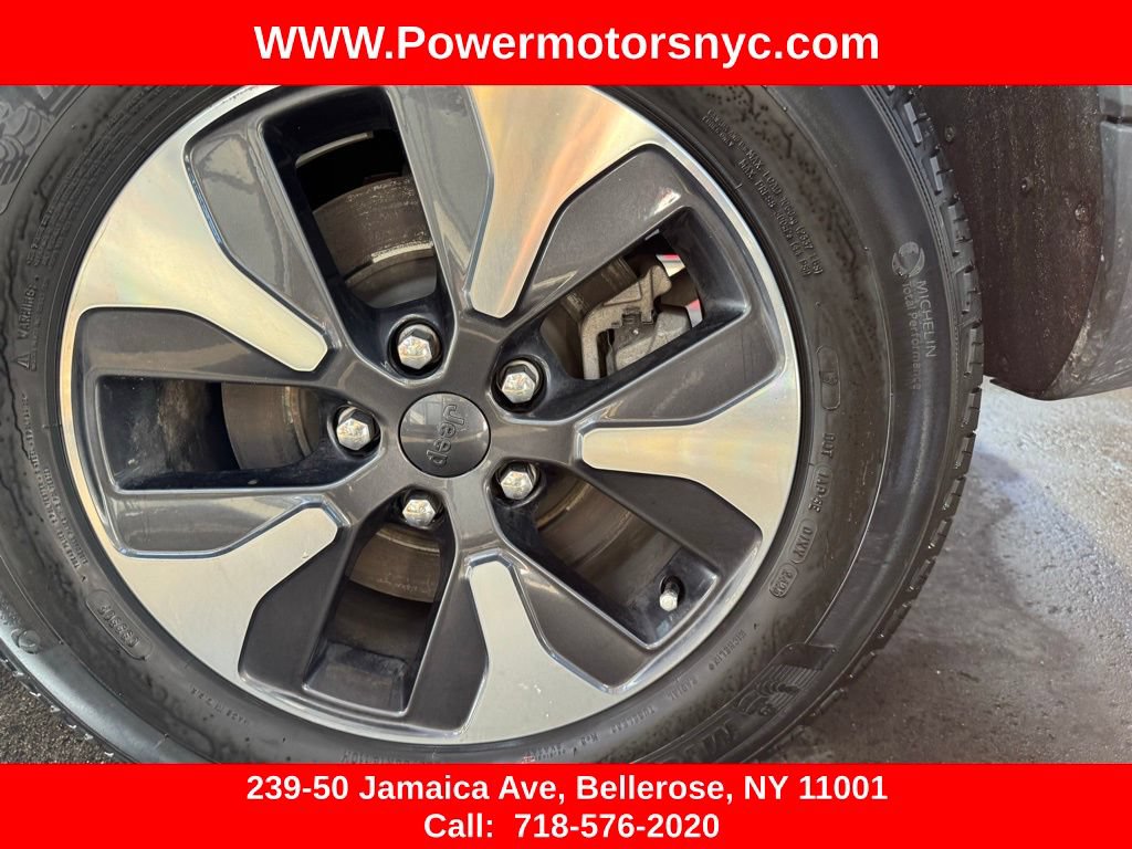 Used 2023 Jeep Grand Cherokee 4WD 4xe image 18