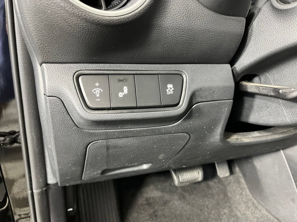 Used 2023 Kia Forte LXS w/ LXS Technology Package FWD image 27