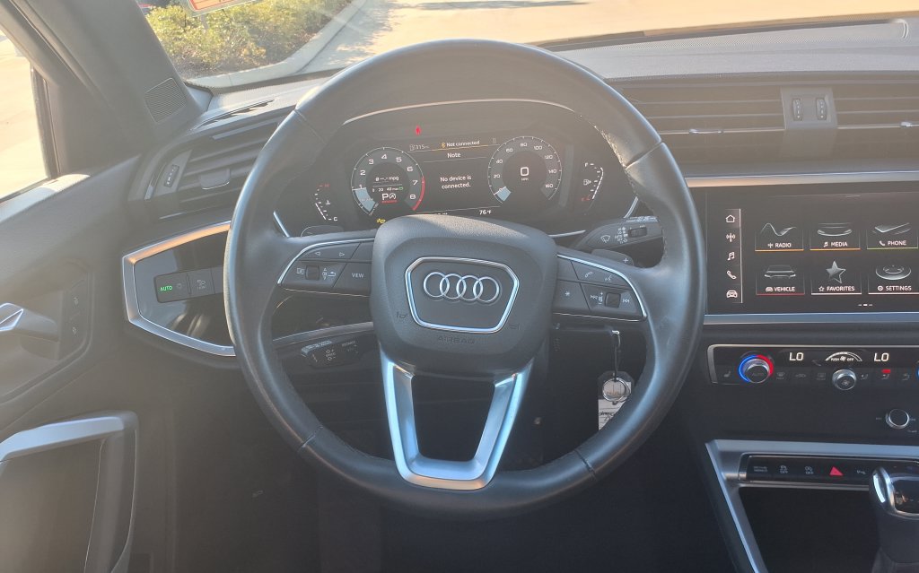 Used 2025 Audi Q3 2.0T Premium AWD/4WD image 21