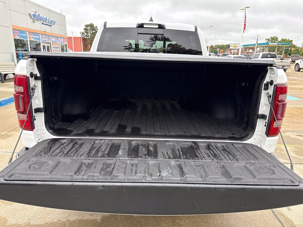 Used 2024 RAM 1500 Laramie AWD/4WD image 30