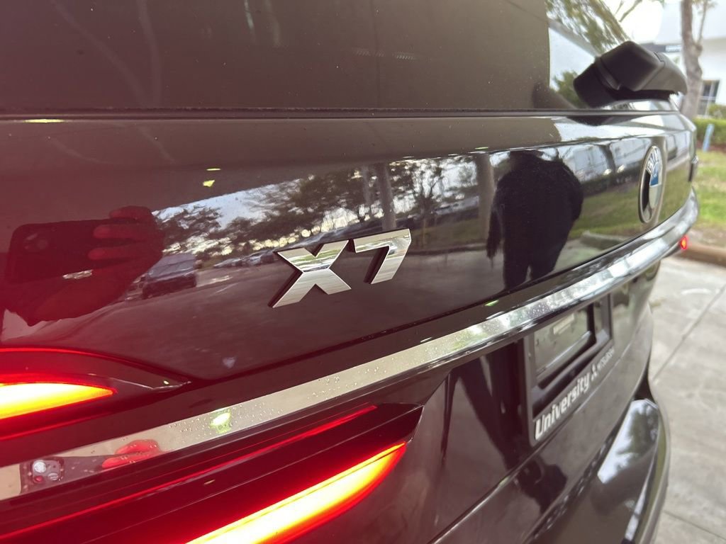 Used 2023 BMW X7 M60i w/ Executive Package image 20