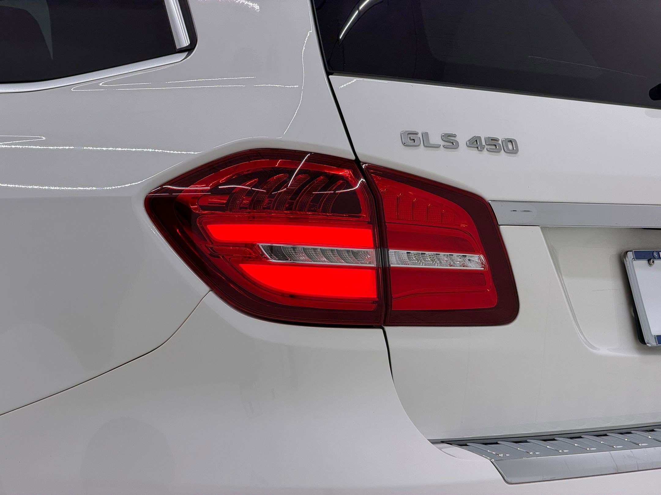 Used 2019 Mercedes-Benz GLS 450 4MATIC image 13