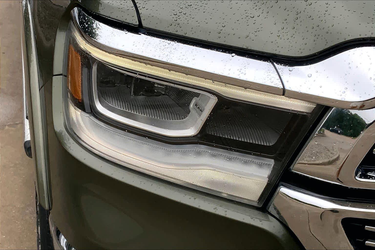 Used 2021 RAM 1500 Laramie AWD/4WD image 25