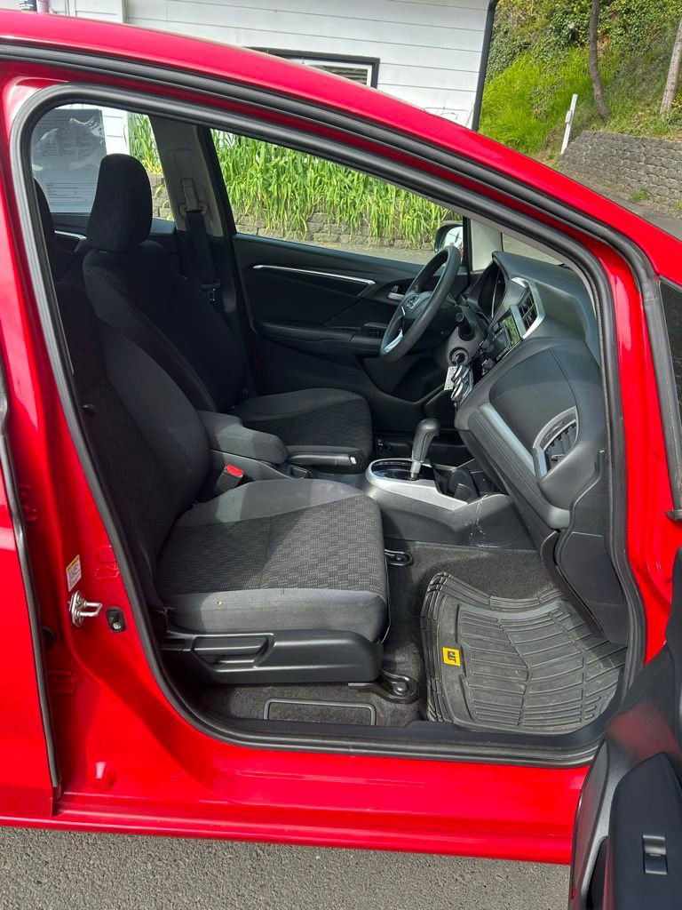 Used 2015 Honda Fit LX image 20