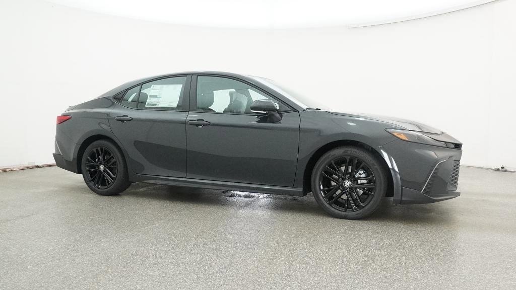 New 2026 Toyota Camry SE image 28
