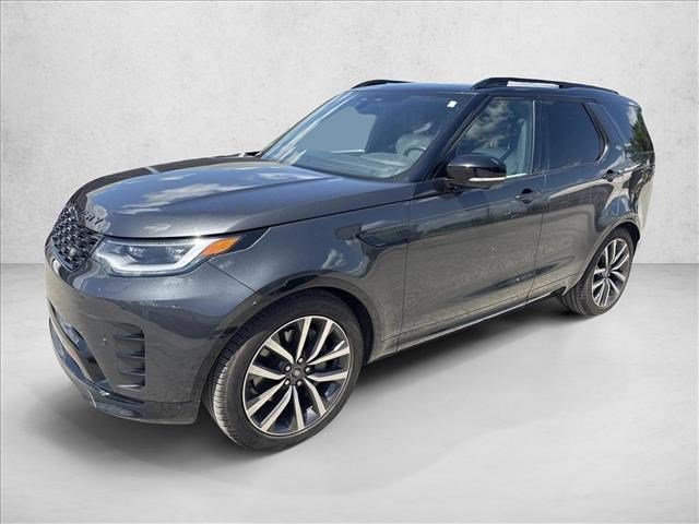 Used 2024 Land Rover Discovery Dynamic SE AWD/4WD image 1