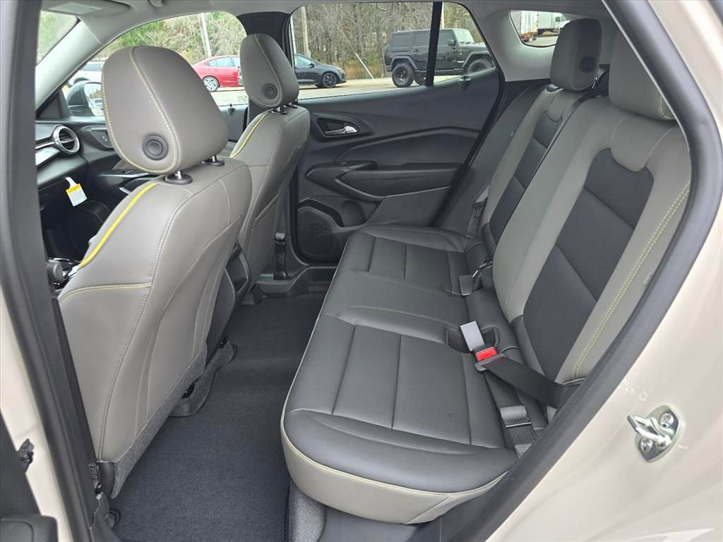 New 2026 Chevrolet Trax ACTIV w/ Sunroof Package image 12