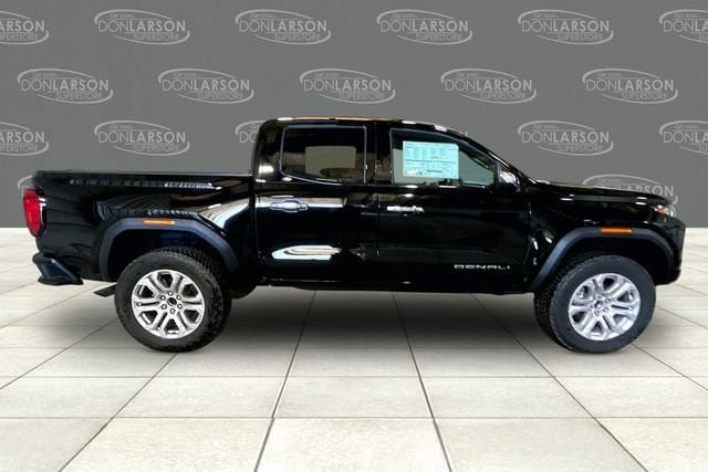 New 2026 GMC Canyon Denali w/ LPO, Denali Black Edition AWD/4WD image 5