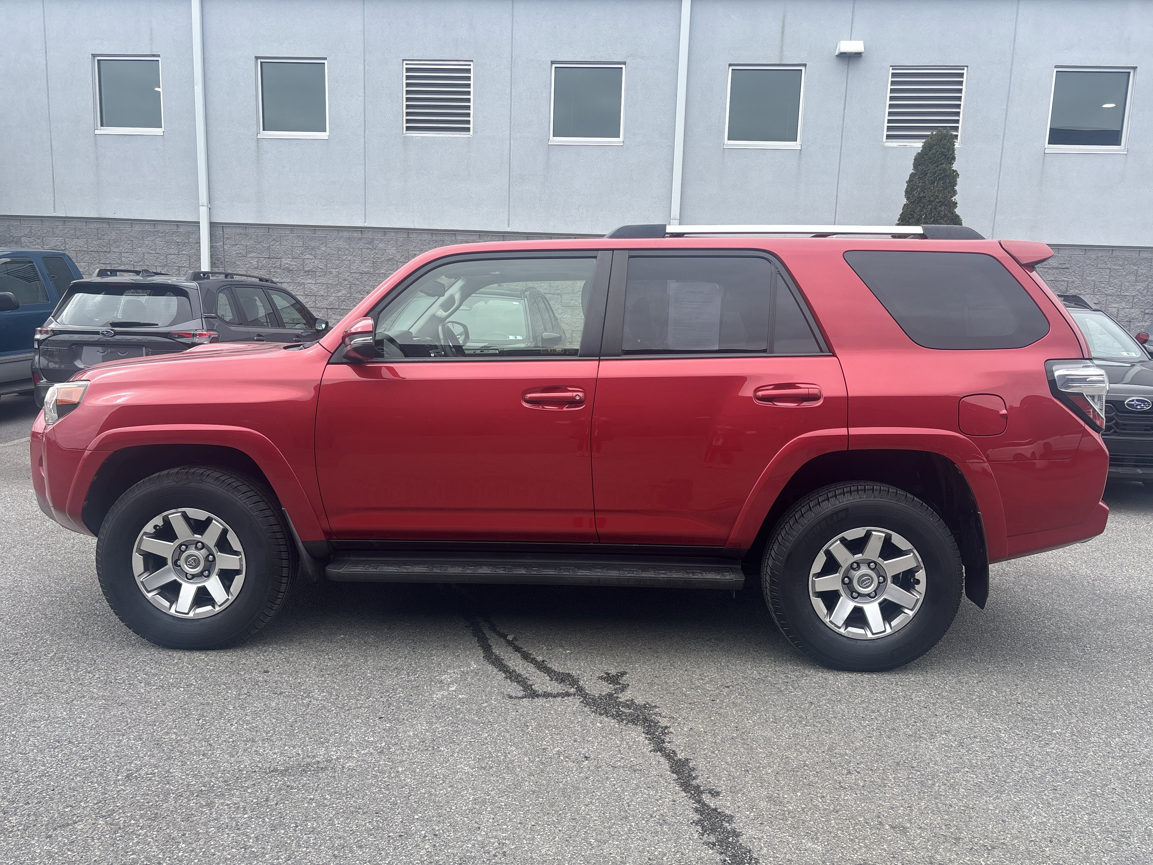 Used 2016 Toyota 4Runner Trail Premium image 4