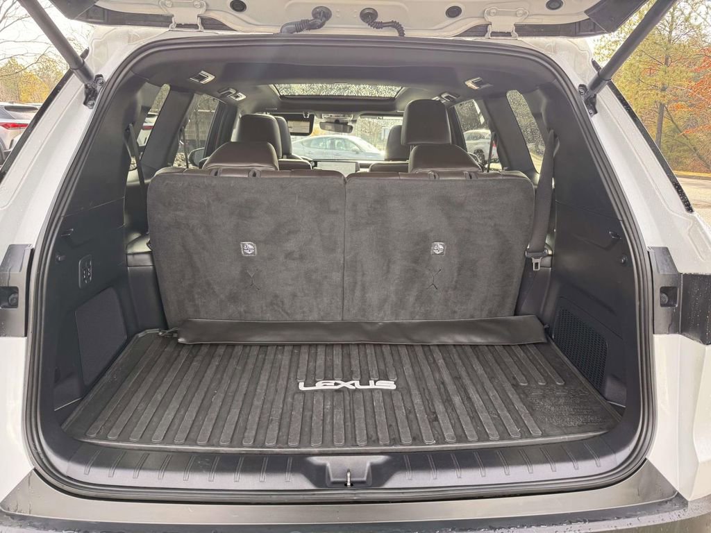 Used 2024 Lexus TX 350 AWD w/ Captains Chair Package image 29