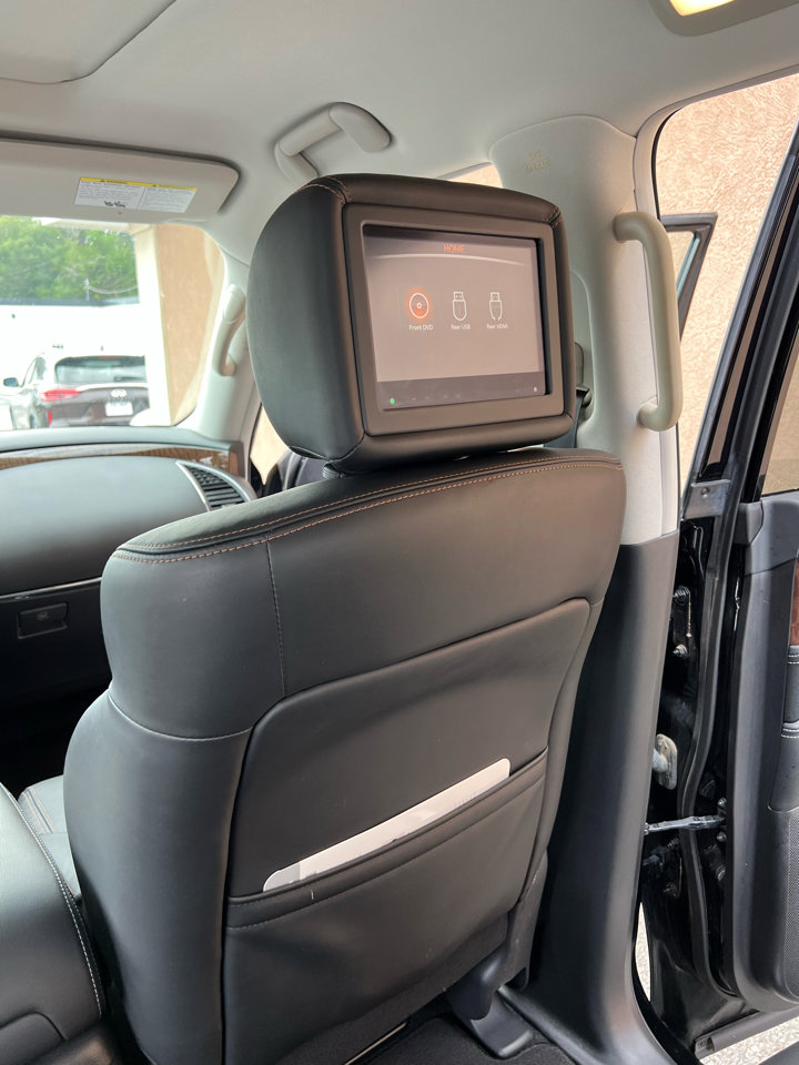Used 2020 Nissan Armada Platinum w/ Captain's Chairs Package image 16