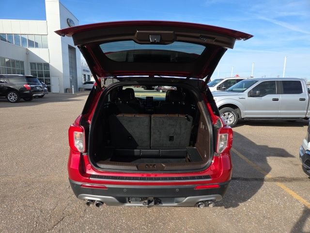 Certified 2024 Ford Explorer King Ranch w/ Technology Package AWD/4WD image 7