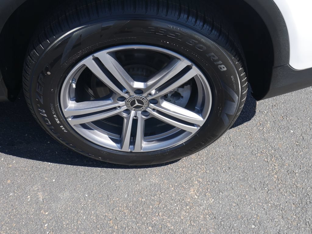 Used 2022 Mercedes-Benz GLC 300 4MATIC image 16