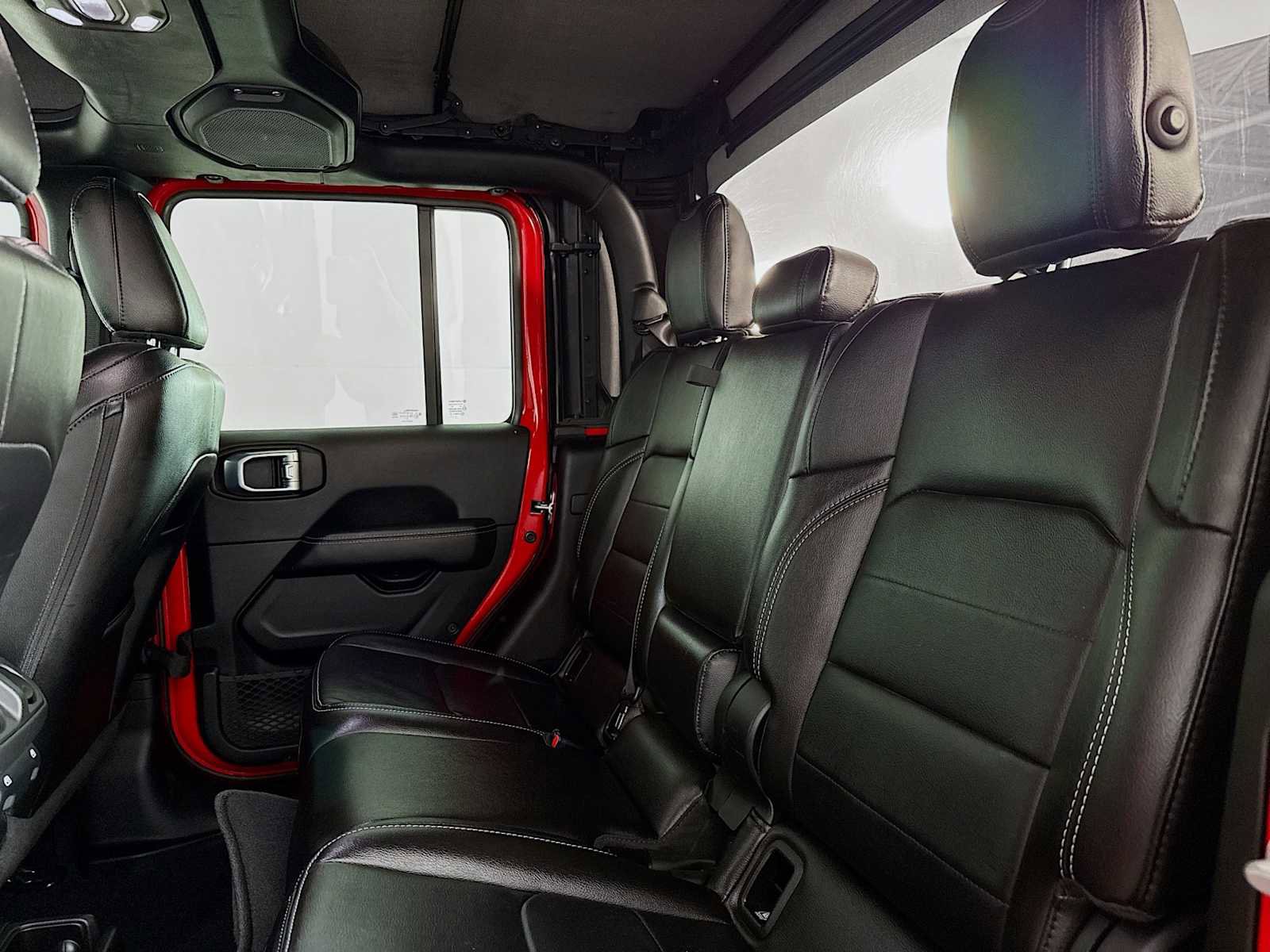 Used 2021 Jeep Gladiator Overland image 20