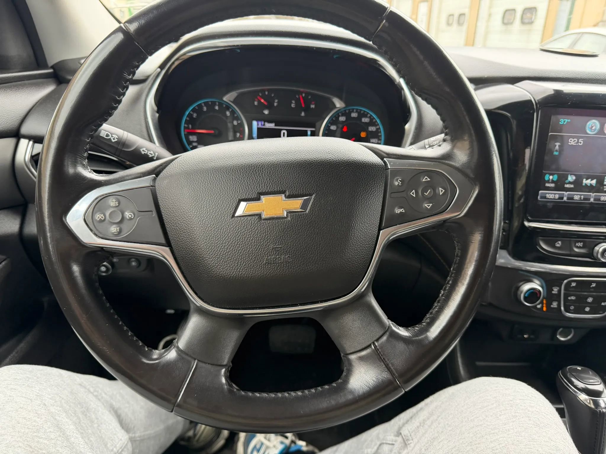 Used 2018 Chevrolet Traverse LT image 31