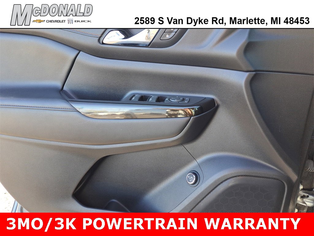 Used 2020 GMC Acadia AT4 image 19