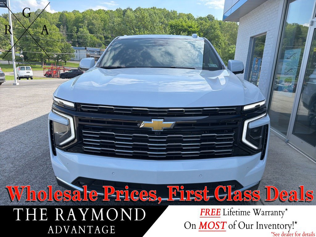 New 2026 Chevrolet Suburban High Country AWD/4WD image 2