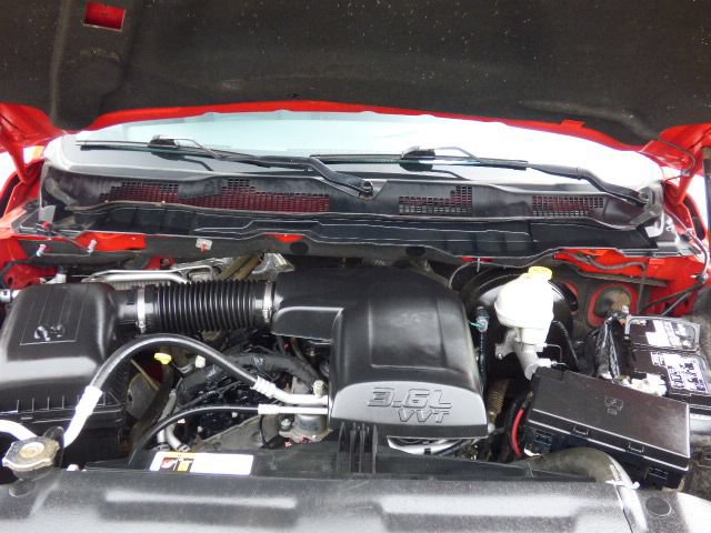 Used 2016 RAM 1500 Tradesman w/ Popular Equipment Group AWD/4WD image 11