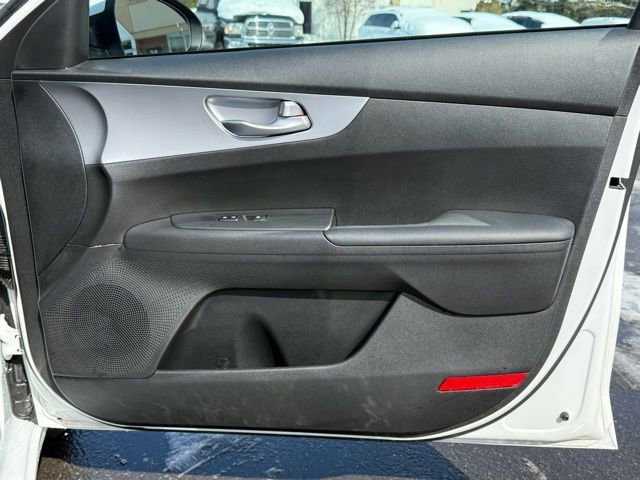 Used 2023 Kia Forte LXS w/ LXS Technology Package image 33