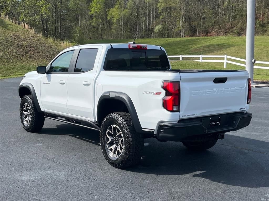 New 2026 Chevrolet Colorado ZR2 image 3