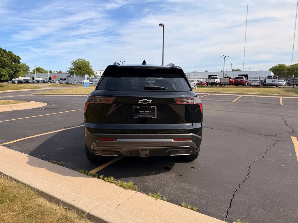 Used 2025 Chevrolet Equinox ACTIV AWD/4WD image 7