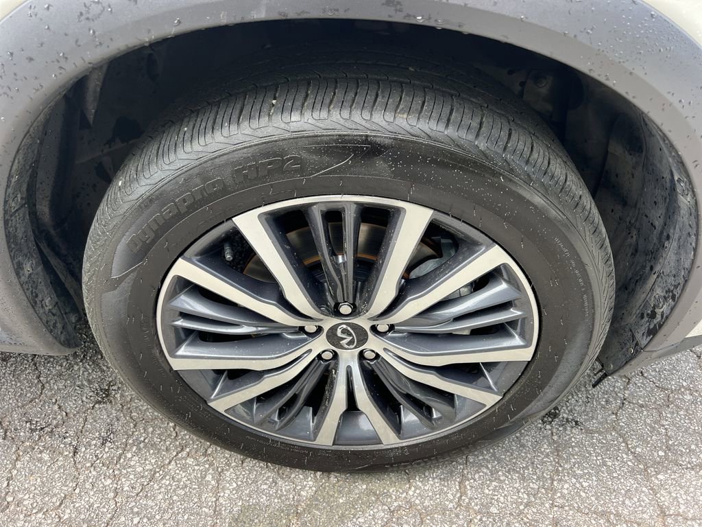 Used 2025 INFINITI QX60 Sensory w/ Vision Package image 10