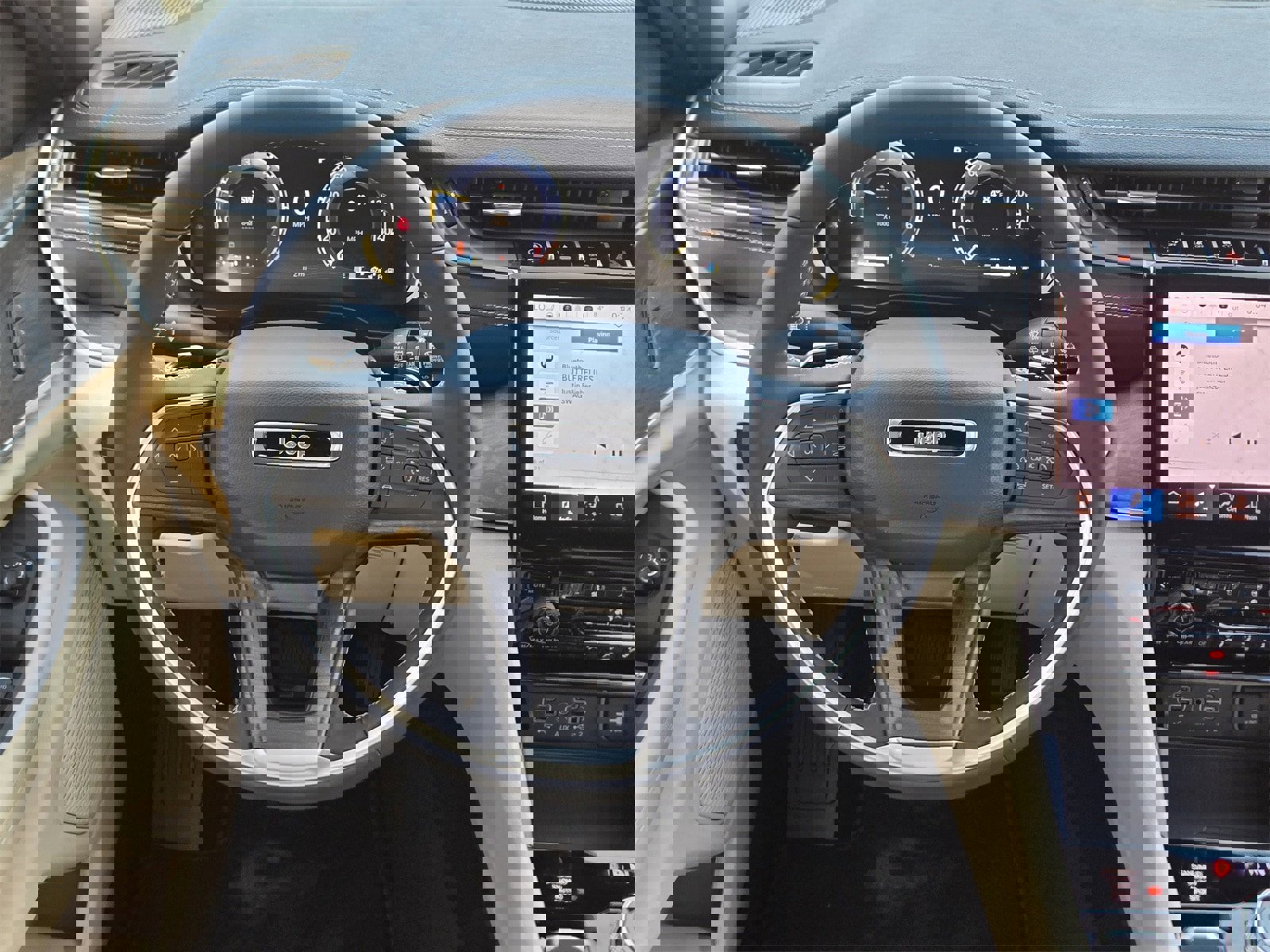 New 2025 Jeep Grand Cherokee L Limited w/ Luxury Tech Group II image 25