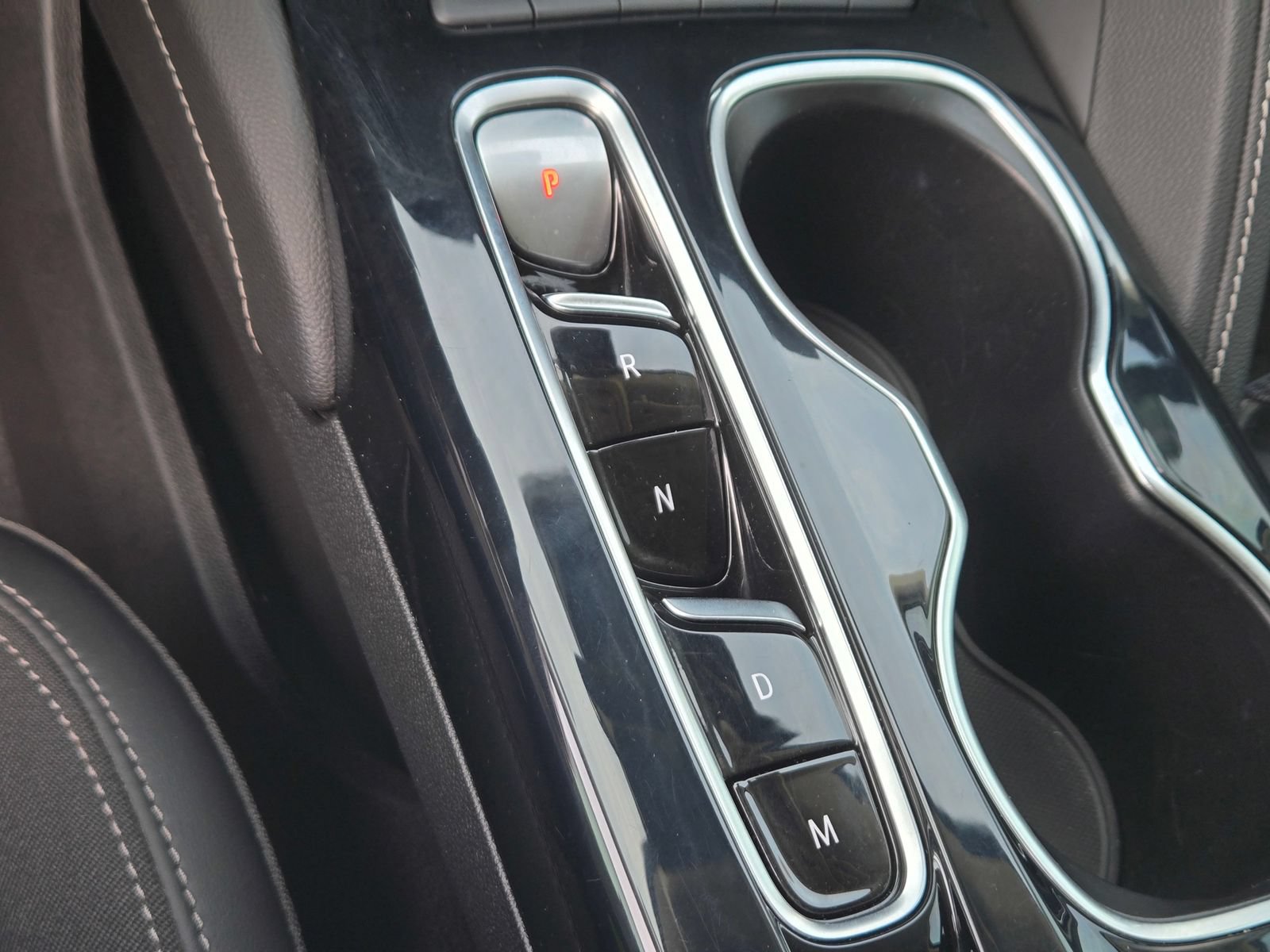 Used 2021 Buick Envision Preferred FWD image 19