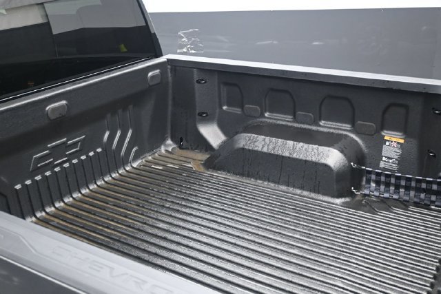 Used 2024 Chevrolet Silverado 1500 LT AWD/4WD image 17