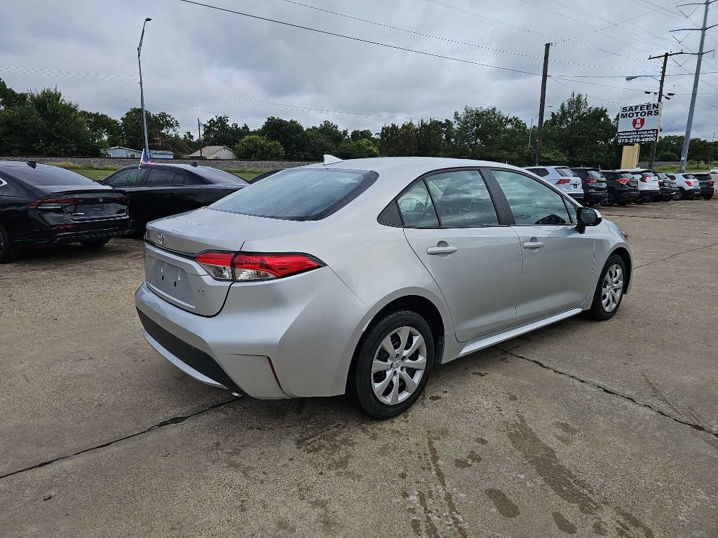 Used 2024 Toyota Corolla LE image 5