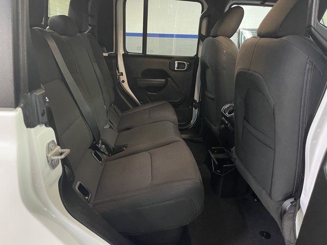 Used 2022 Jeep Gladiator Sport AWD/4WD image 18