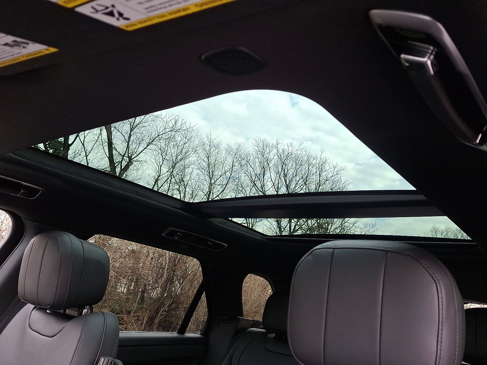 Used 2025 Land Rover Range Rover Sport Dynamic SE AWD/4WD image 14