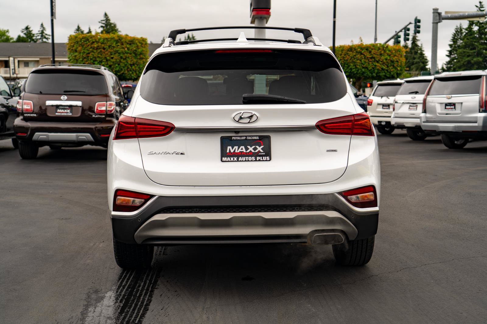 Used 2020 Hyundai Santa Fe SEL w/ Convenience + Premium Package AWD/4WD image 11