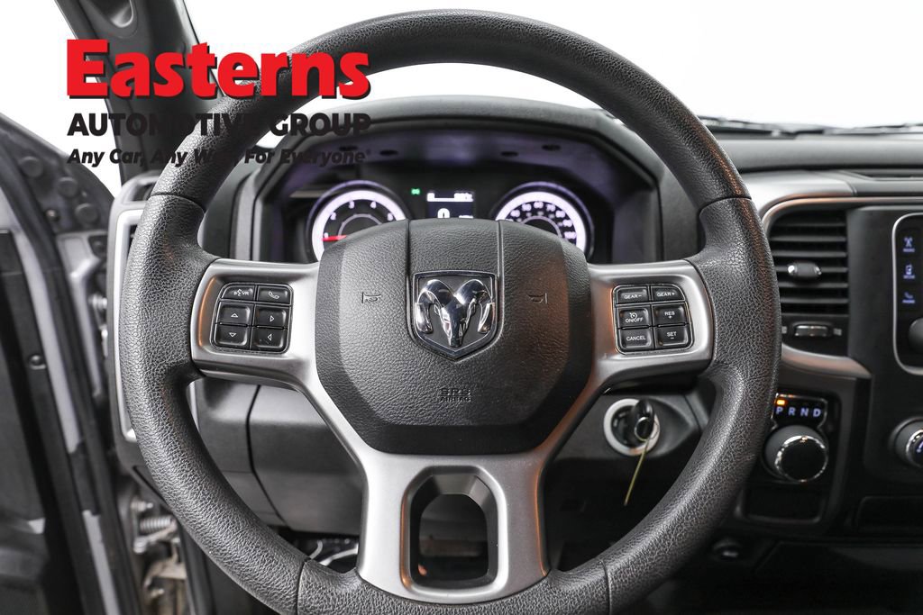 Used 2024 RAM 1500 Classic Warlock RWD image 10