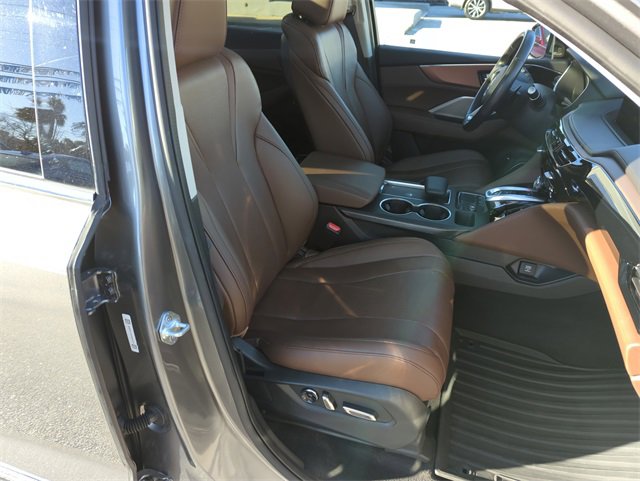 Used 2023 Acura MDX FWD w/ Technology Package image 39