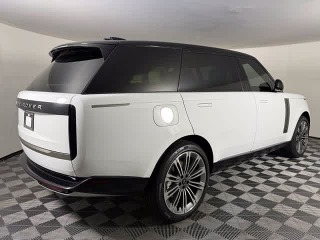 New 2027 Land Rover Range Rover Long Wheelbase SE AWD/4WD image 7