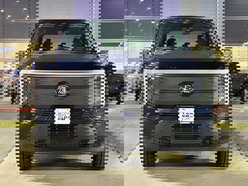 New 2025 Ford F150 Lightning XLT image 55