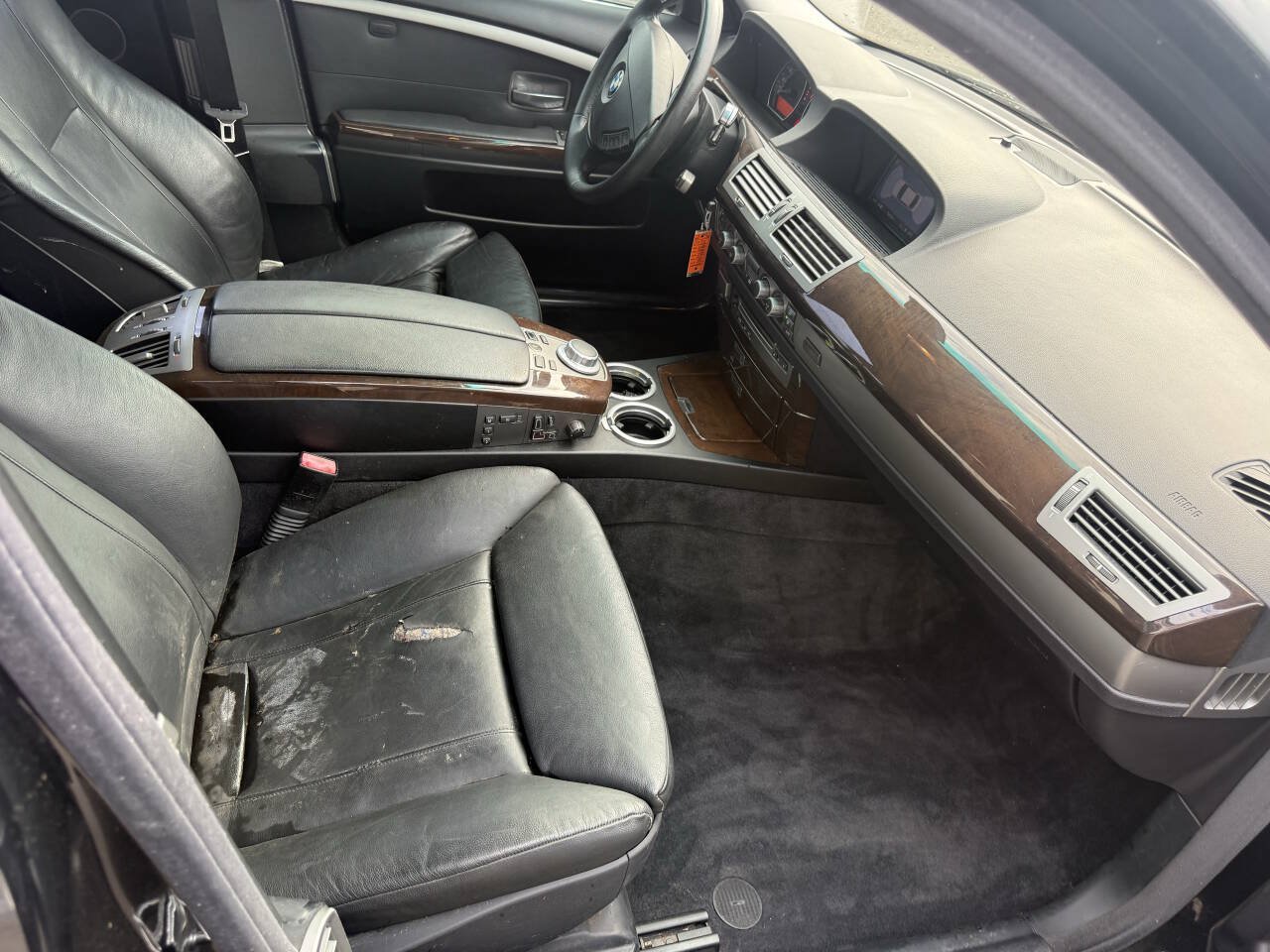 Used 2008 BMW 750i w/ Sport Pkg RWD image 22