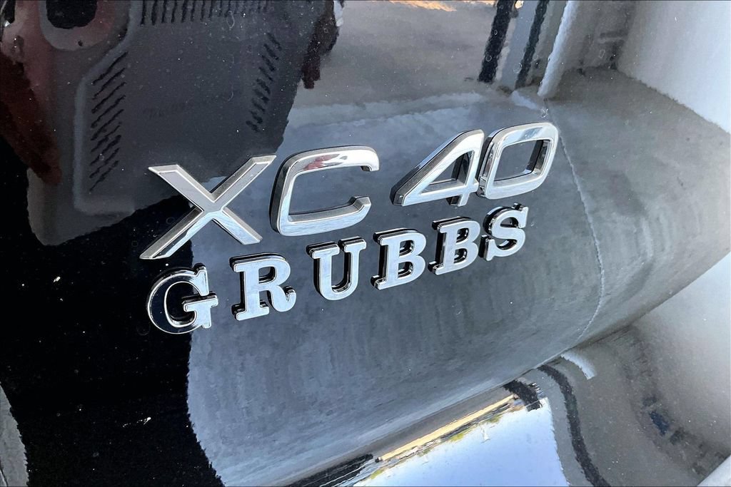 New 2026 Volvo XC40 B5 Core w/ Protection Package Premier AWD/4WD image 32