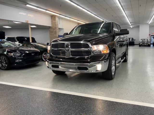 Used 2017 RAM 1500 Big Horn AWD/4WD image 40