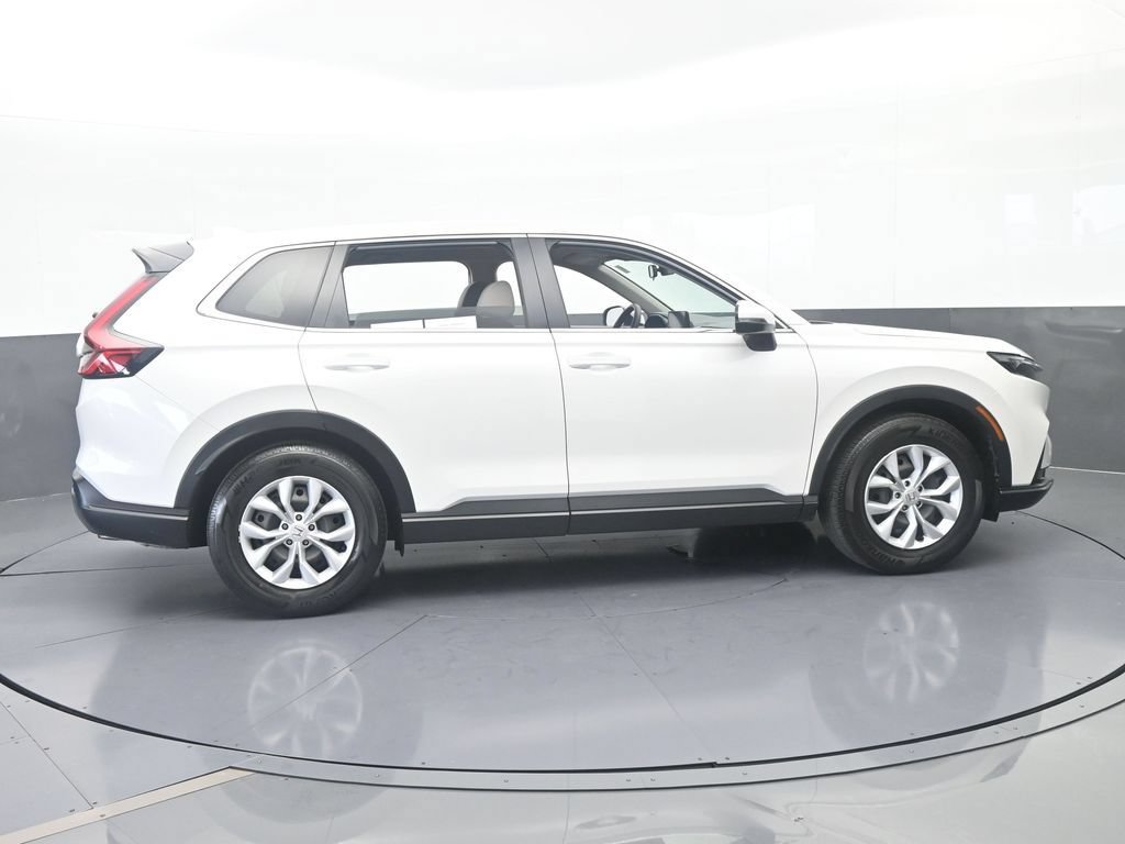 Used 2025 Honda CR-V LX image 7