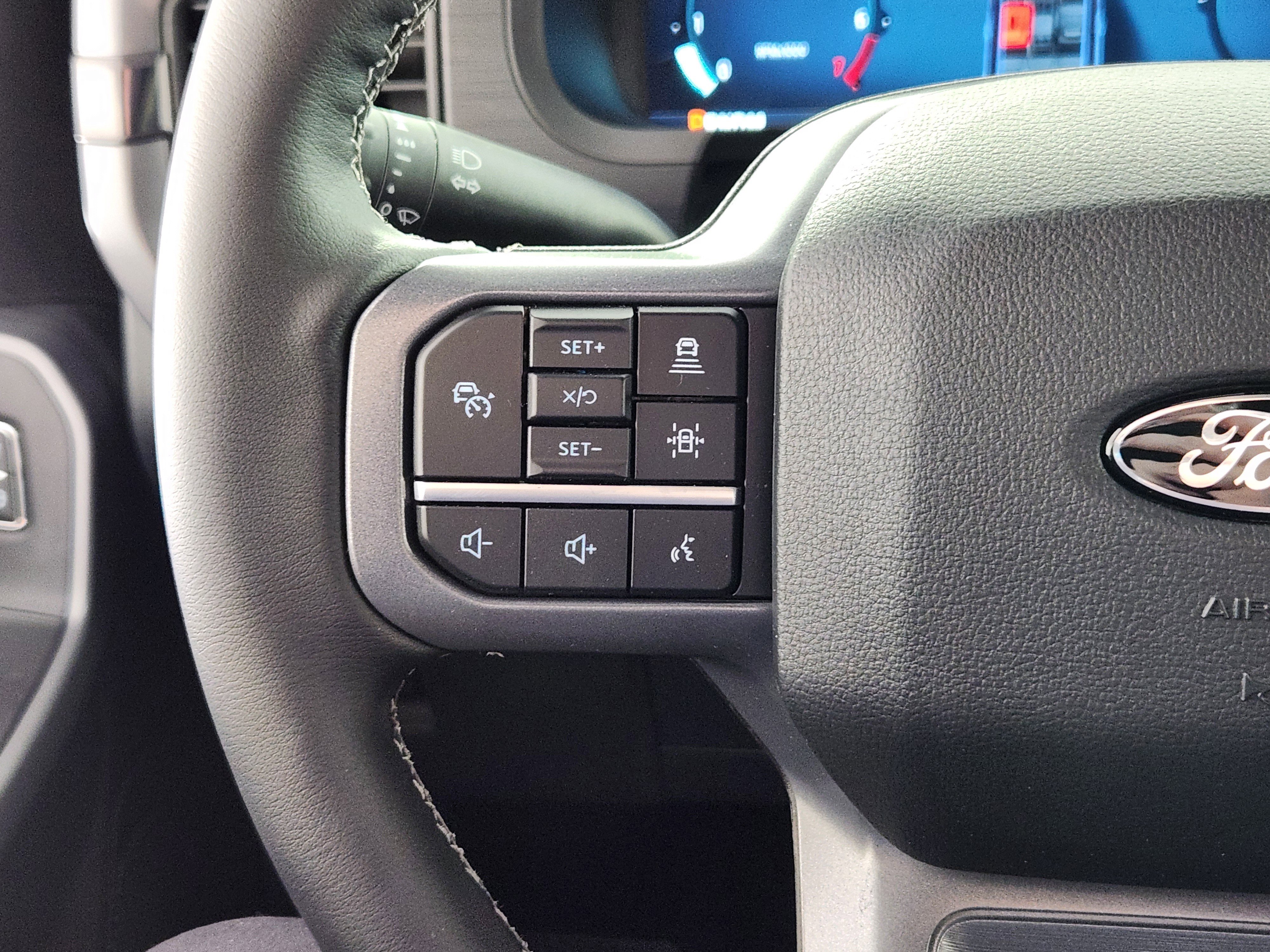 New 2025 Ford F150 XLT w/ Equipment Group 302A MID image 19