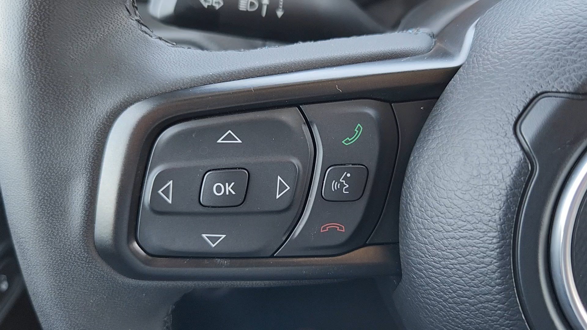 Used 2023 Jeep Wrangler Unlimited w/ Cold Weather Group AWD/4WD image 12