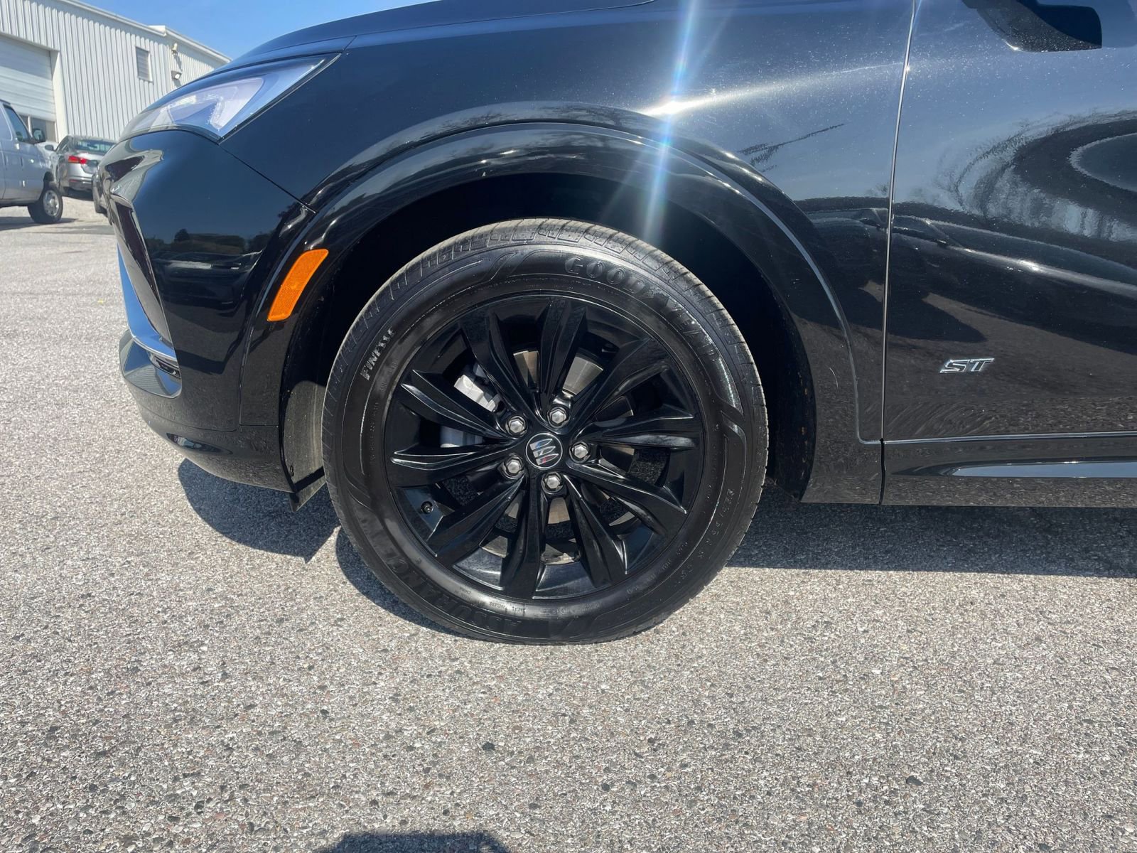 Used 2025 Buick Envista Sport Touring image 29