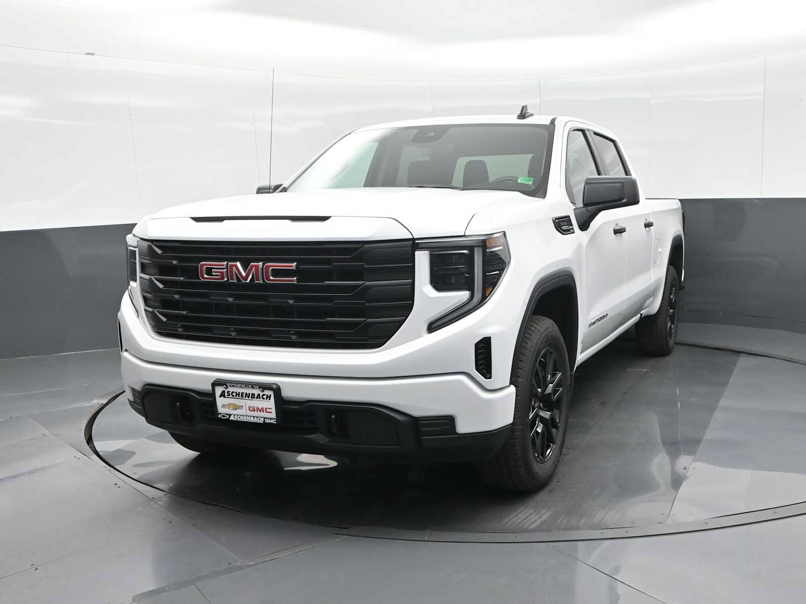 New 2026 GMC Sierra 1500 Pro w/ Graphite Edition image 5