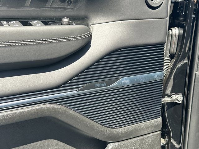 New 2026 Jeep Grand Wagoneer Summit AWD/4WD image 12