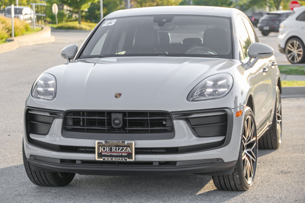 Certified 2023 Porsche Macan Turbo AWD/4WD image 11
